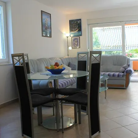 Apartman Slavica * Cizici